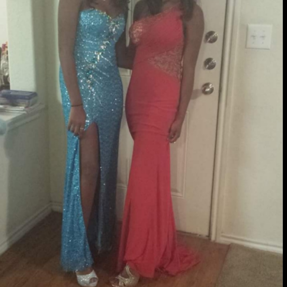 Red prom dress